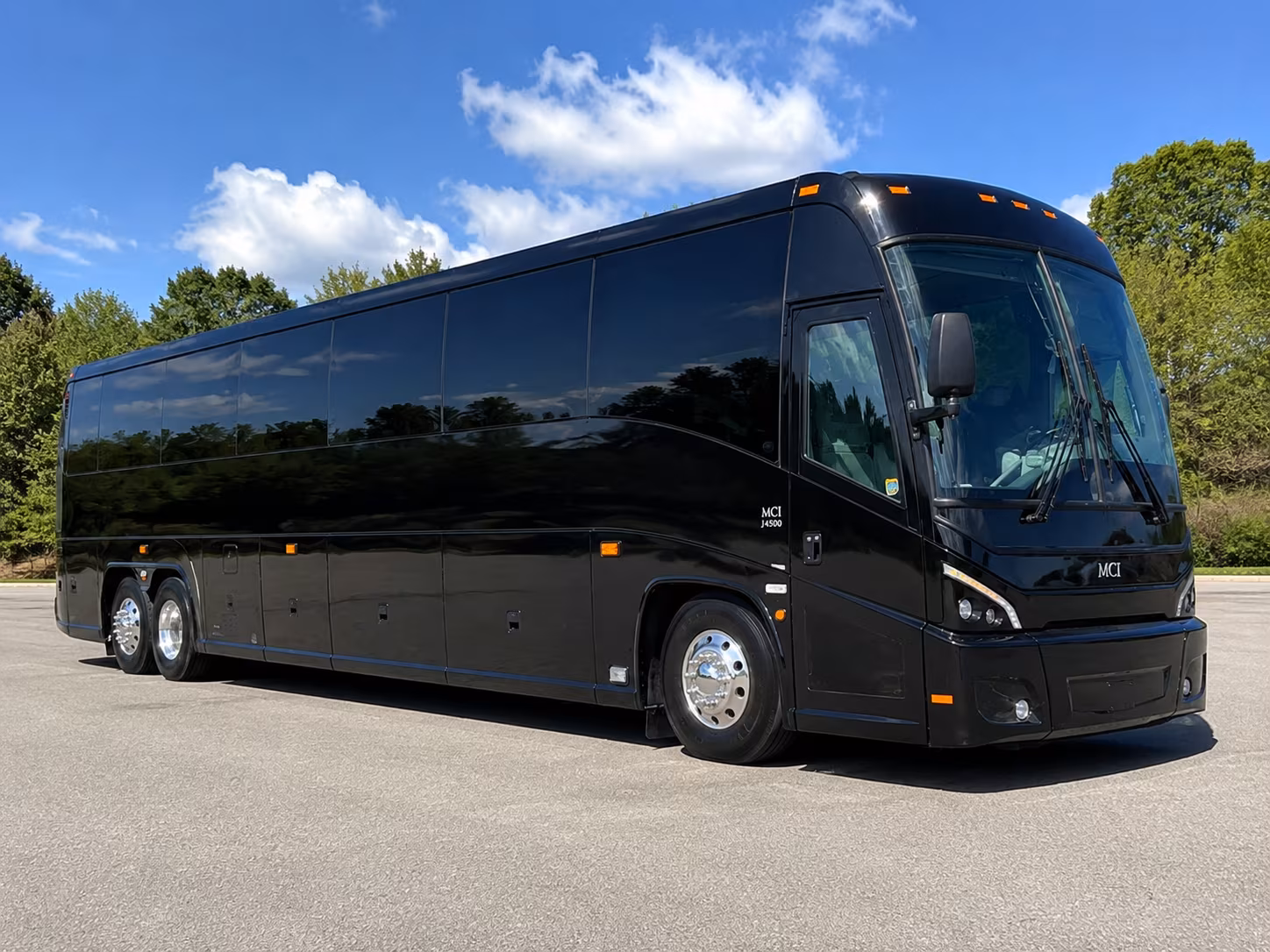 shuttle buses for military ceremonies graduations and family events at luke afb