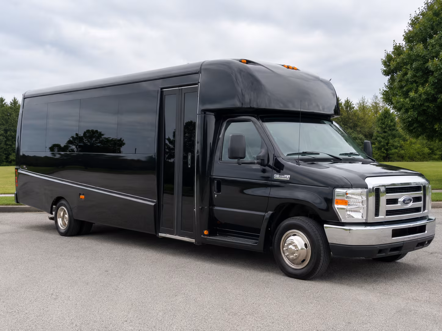 wedding shuttle buses serving surprise arizona